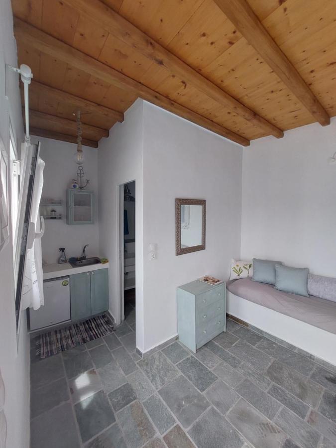 Μπλε Στουντιο 1 Villa Livadi  Dış mekan fotoğraf